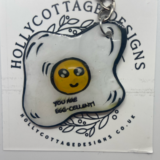Drawn Egg Keyring (1)