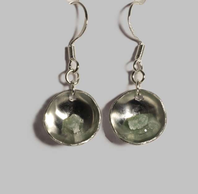 Domed Earring with Green Aventurine Chips