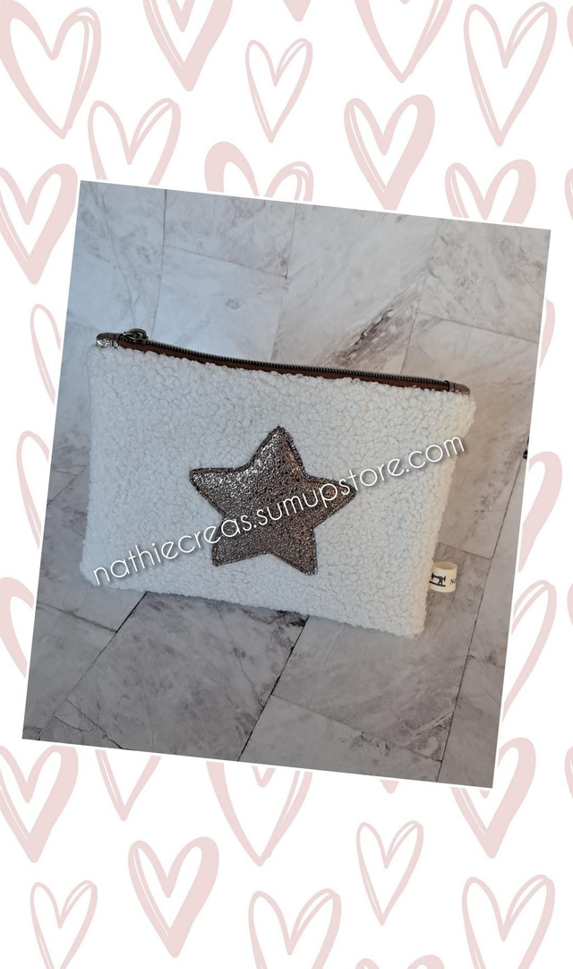 Pochette moumoute à étoile taupe 