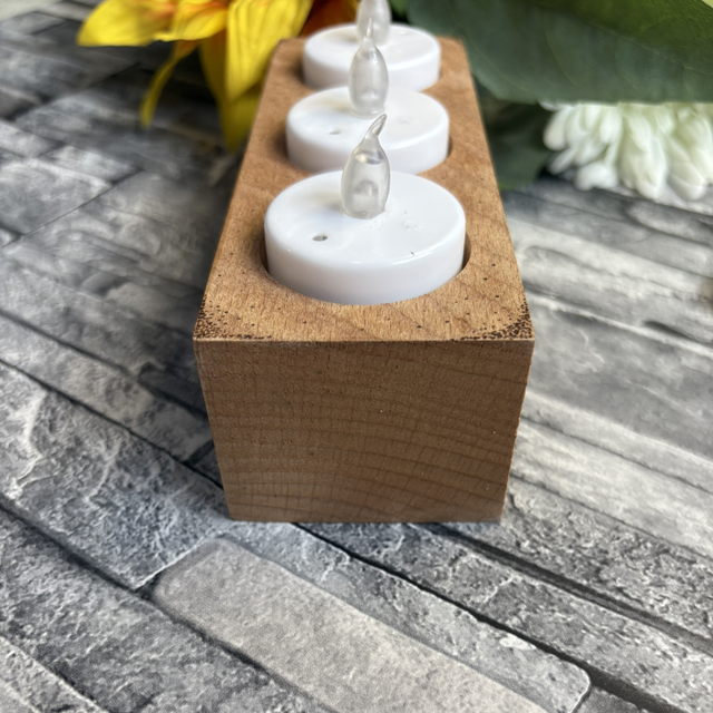 Triple moon tealight holder