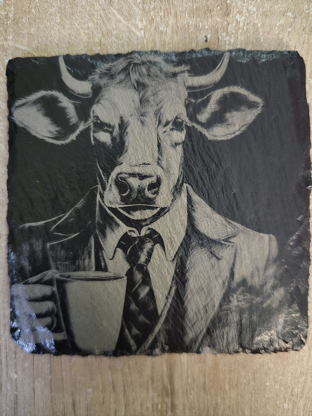 Animaux professionnels buvant du café