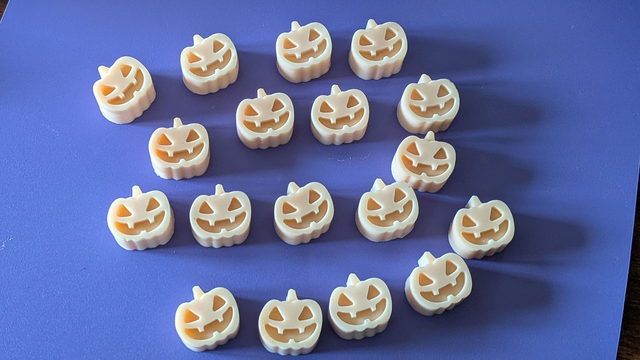 🎃 Fondants parfumés citrouille d’Halloween – senteur Linge Frais 