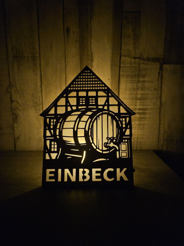 Einbeck Bierfass Leuchte mit Fachwerk | Die urige Deko für die Bierstadt