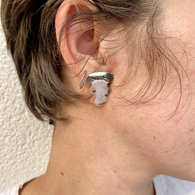 Boucle d’oreille Grande Ondes et email