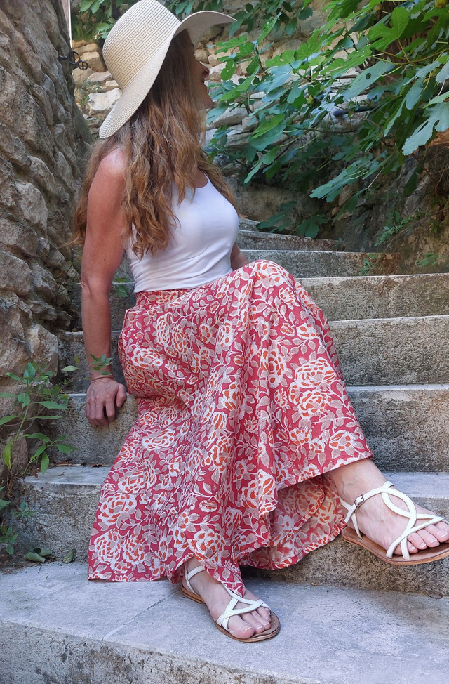 Robe/Jupe 3-en-1 d'été florale rouge en coton voile léger imprimé à la main – Robe polyvalente bohème plage, casual ou élégant