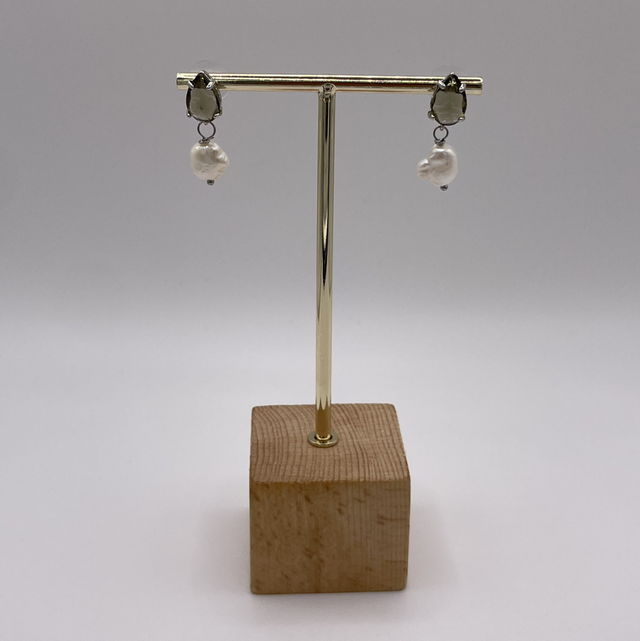 GREY PEARL - Kristallstecker mit echter Süßwasserperle