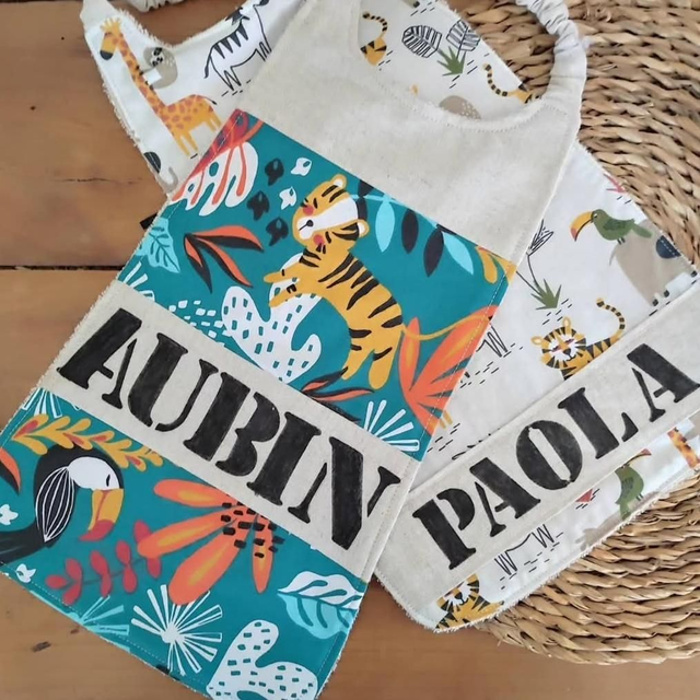 Bavoir personnalisé sur commande 