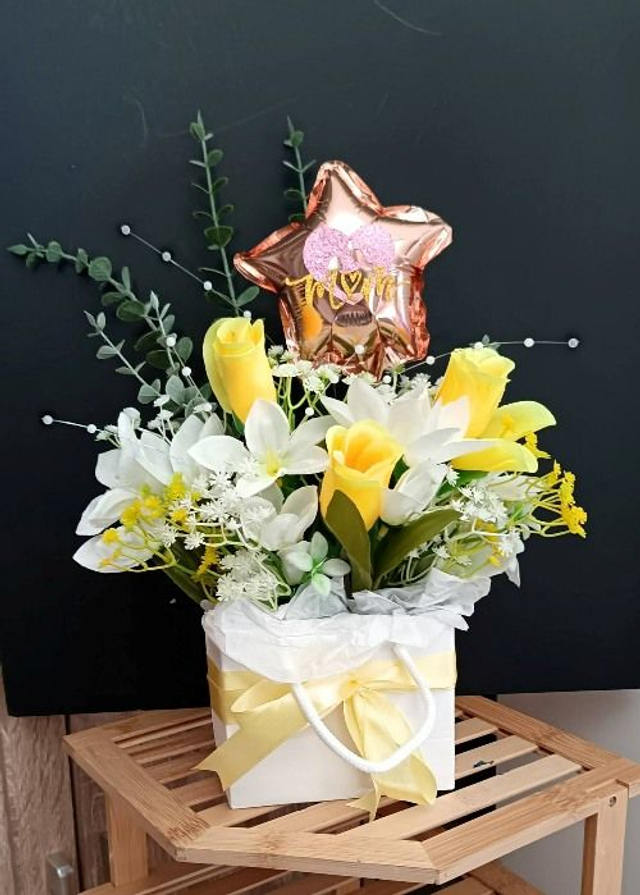 Floral Presentation 2