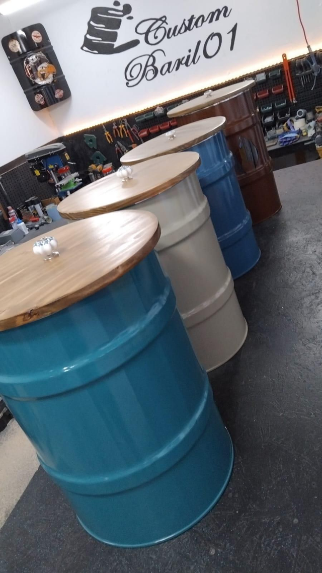 Coffre de rangement personnalisable en baril d'huile recyclé avec couvercle