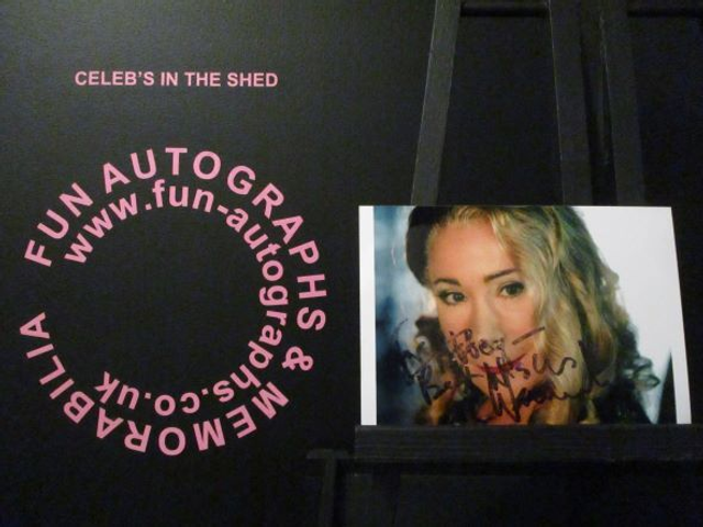 Zoë Wanamaker Authentic Autographed 6x4 Photograph (Personalised To Zoey)(SEE PIC)