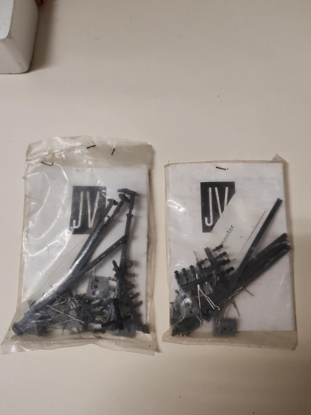 Lot de 8 support caténaire 25000V JV 