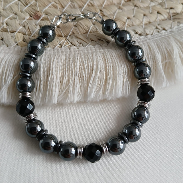 Dames armband Hematiet en Onyx – Zilverkleurige RVS sluiting (1.324)