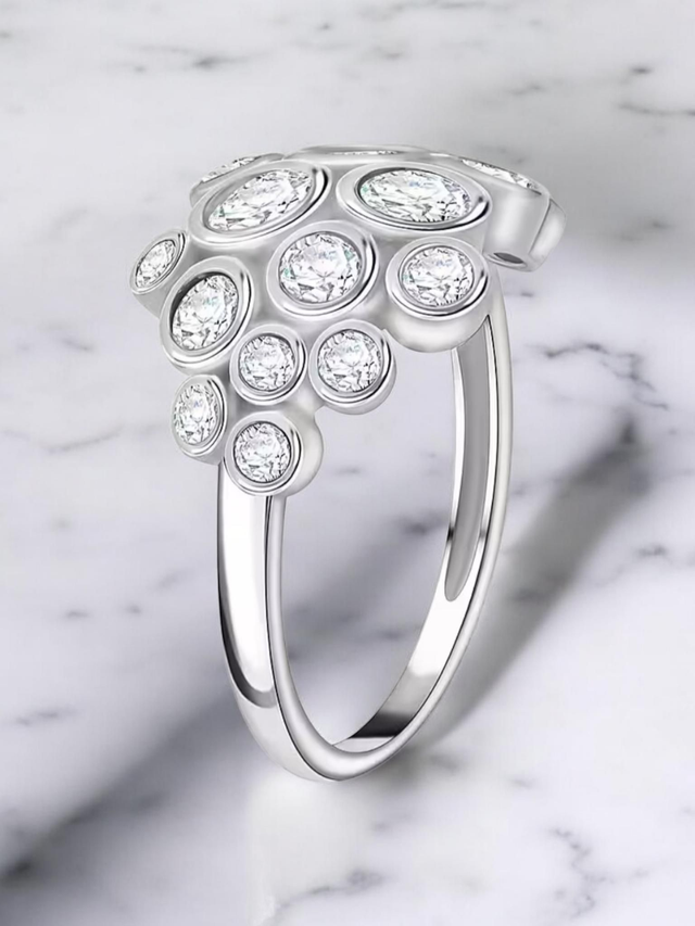 Beautiful Swarovski Zirconias Bubble Design Ring.