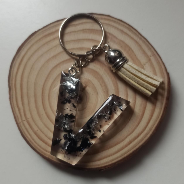 Porte clés lettre - V