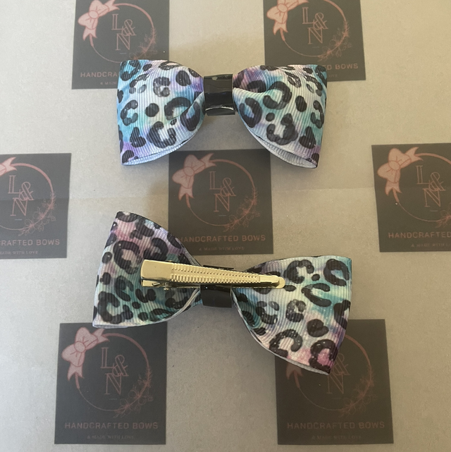 Blue &amp; Black Leopard Print Bows