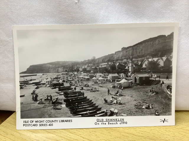 Old Shanklin, On the Beach c1910, Isle of Wight County Libraries Postcard Series. Our Ref No. R638 £2.00