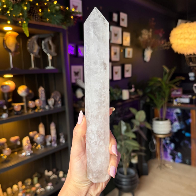 Clear Quartz Tower R10H
