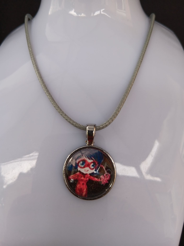 Collier Héros Préférés avec Cordon, Minnie, Mario, Spiderman et Plus !