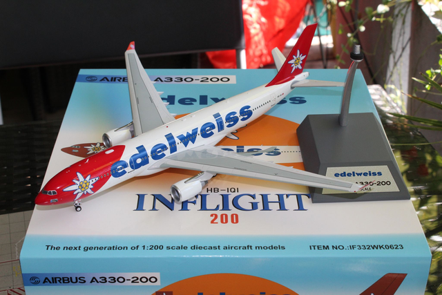 Edelweiss Air A330-223 (HB-IQI), 1:200 Inflight200