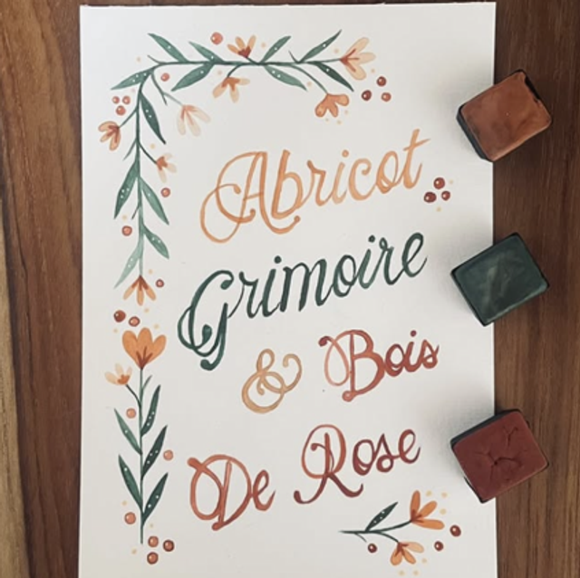 Abricot, Grimoire et Bois de Rose 