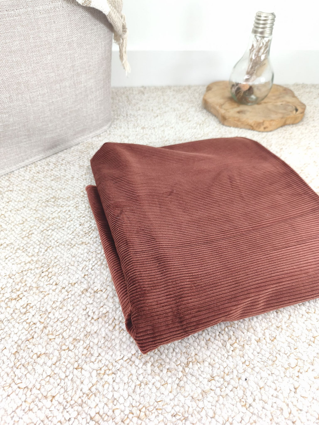 Velours côtelé marron cannelle