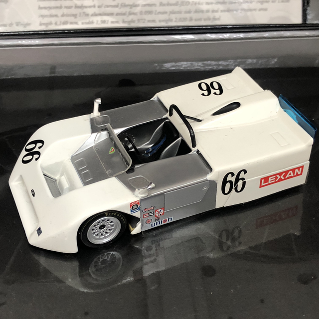 Chaparral 2J CanAm 1970 V. Elford Minichamps 1:43  "Gift Box"