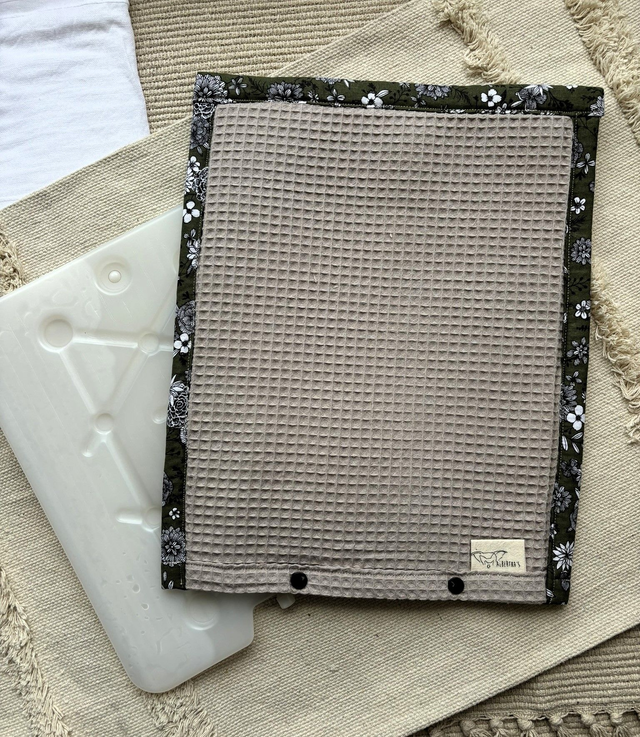 Tapis rafraîchissant &quot;vert et fleurs&quot;