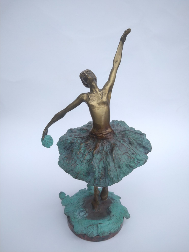 Baletnica, 25x13x11 brąz podstawa marmur unikat