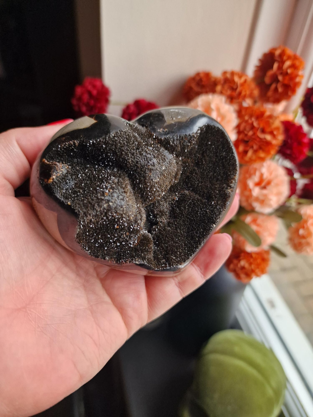 Septarian heart