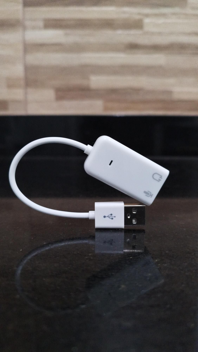 Adaptador de áudio USB para Notebook/PC