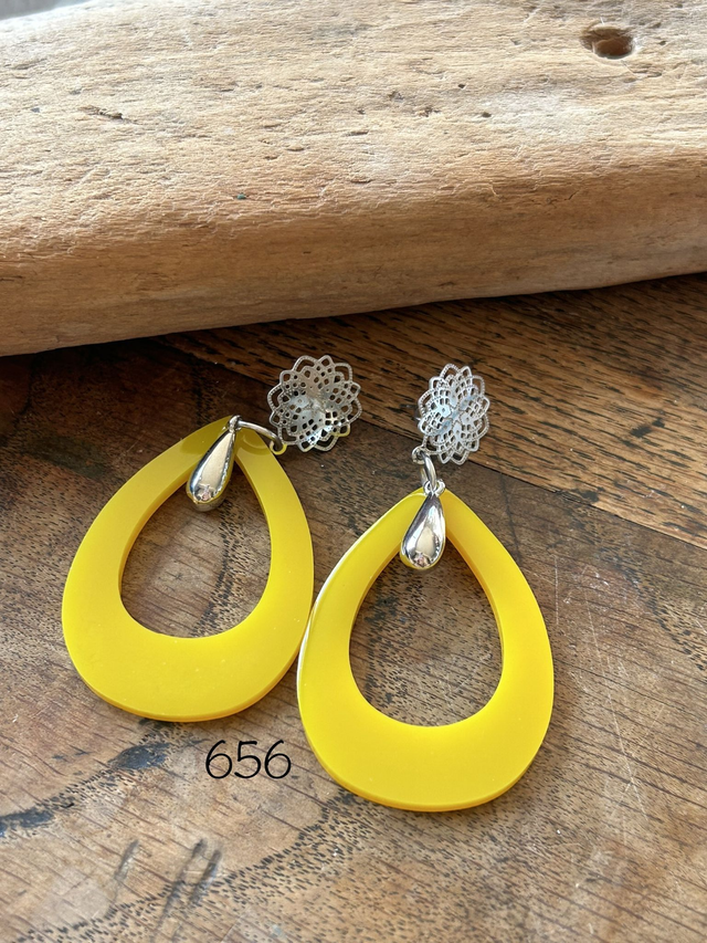 💛 Boucles d’Oreilles Goutte de Soleil – Réf. 656