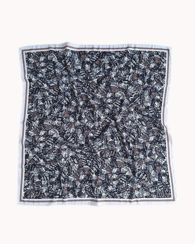 Studio UNI-02 pañuelo medium