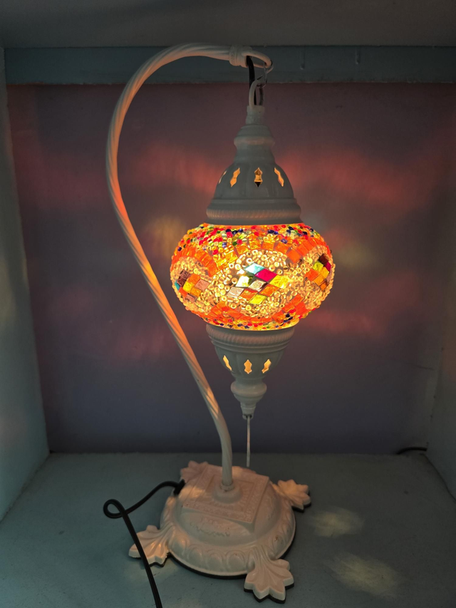 Medium Mosaic Swanneck Table Lamp