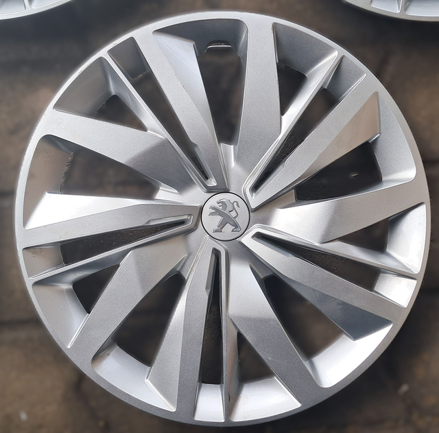 Enjoliveur Peugeot 208 II - 15&quot; occasion 