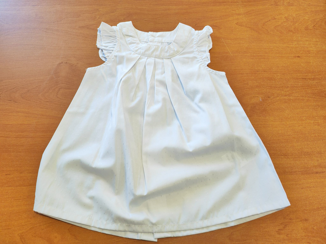 Robe blanche en 9 mois