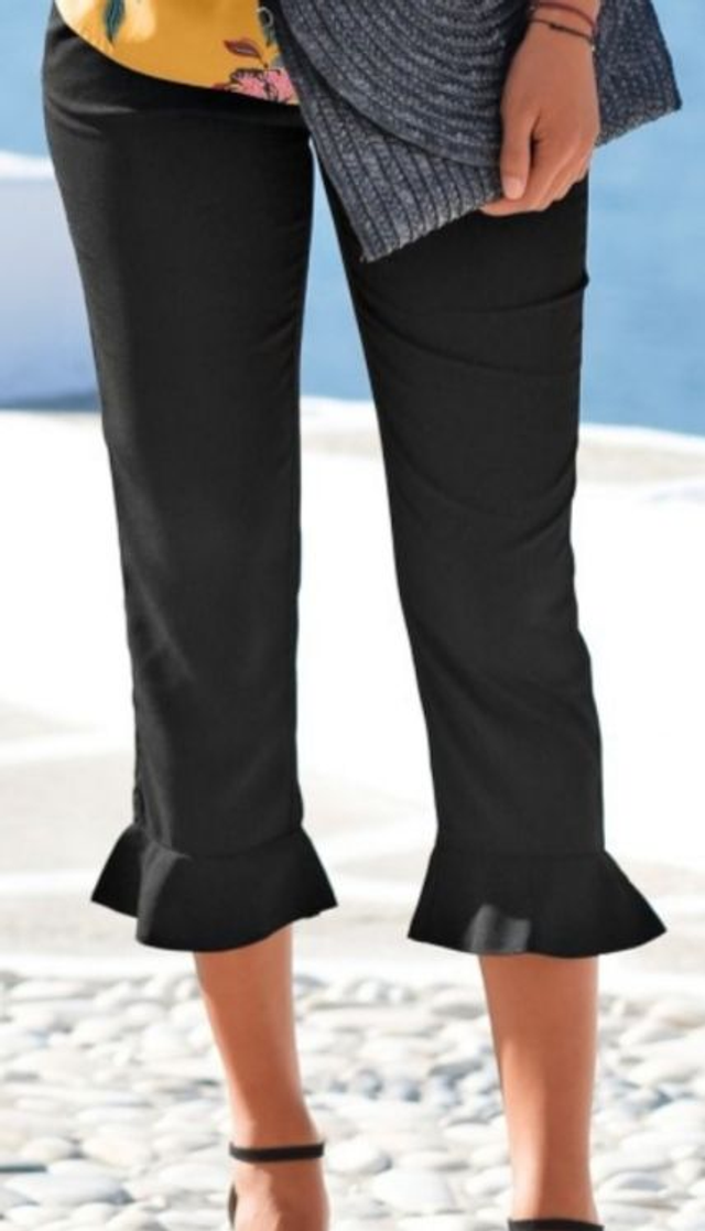 Pantacourt volanté T36 (Blancheporte) 