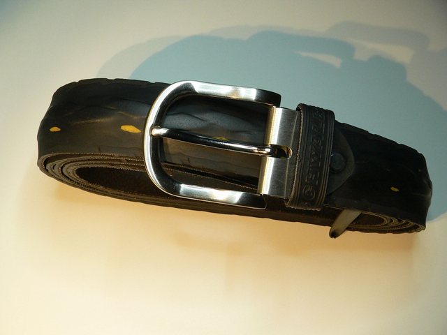 Pneu VTC noir et jaune, SCHWALBE