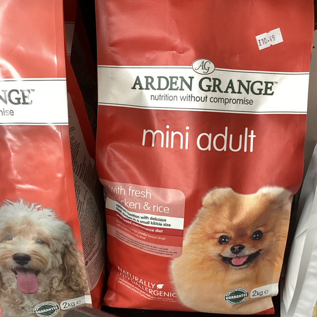 Arden grange chicken and rice dog food (mini adult)
