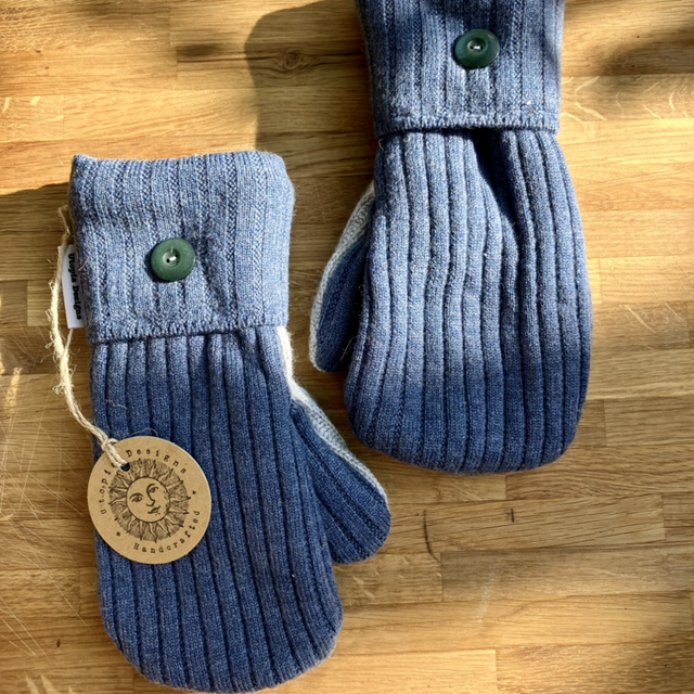 Blue Mittens