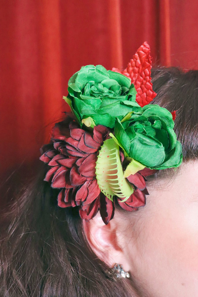 Hair flowers • M • Sweet dionaea