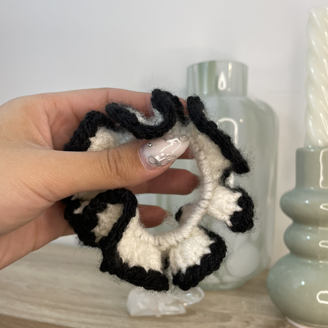 Chouchou au Crochet écru & noir