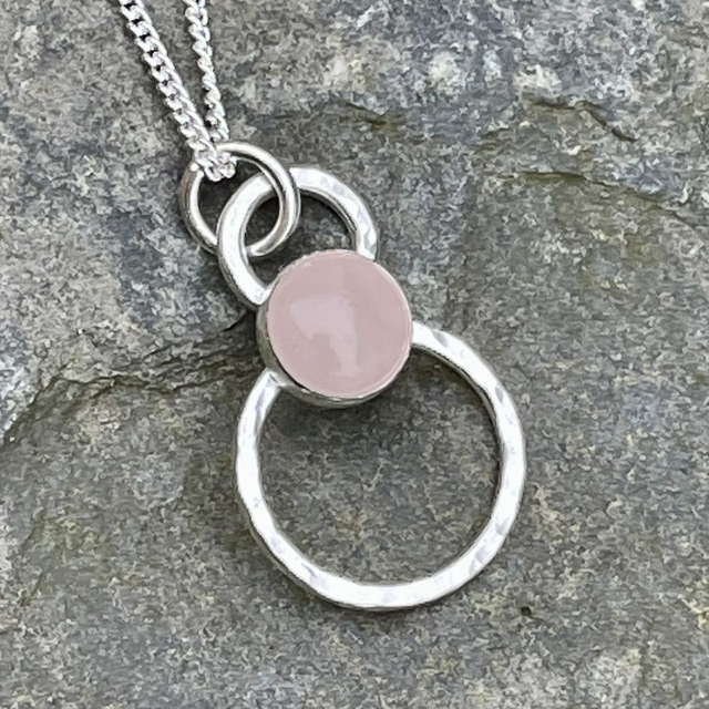 Rose Quartz Serenity Circle Necklace 