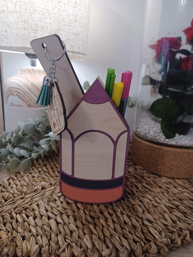 Pot en forme de crayon un compartiment