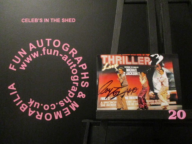 Layton Williams Authentic Autographed Thriller 6x4 Photograph (20)