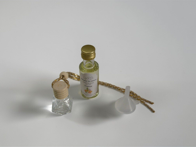 Diffuseur de parfum pour voiture "Adoucissant"