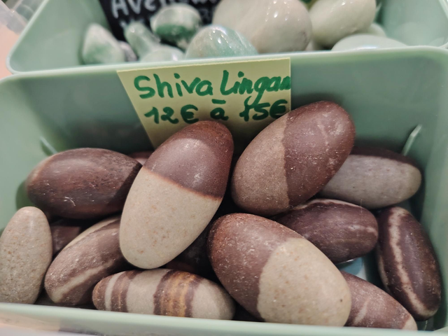 SHIVA LINGAM pierre roulée pt