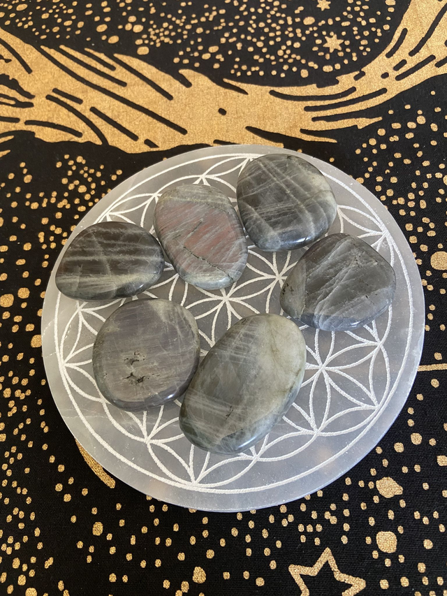 Galets Labradorite violette  - Protection