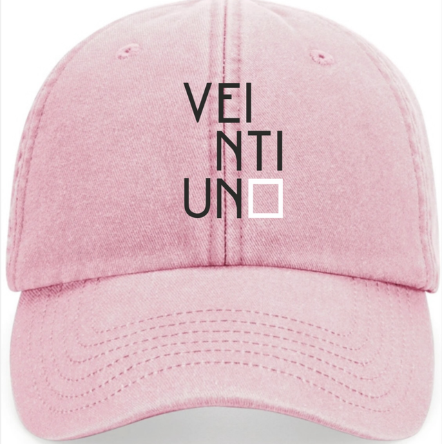 Gorra rosa Veintiuno