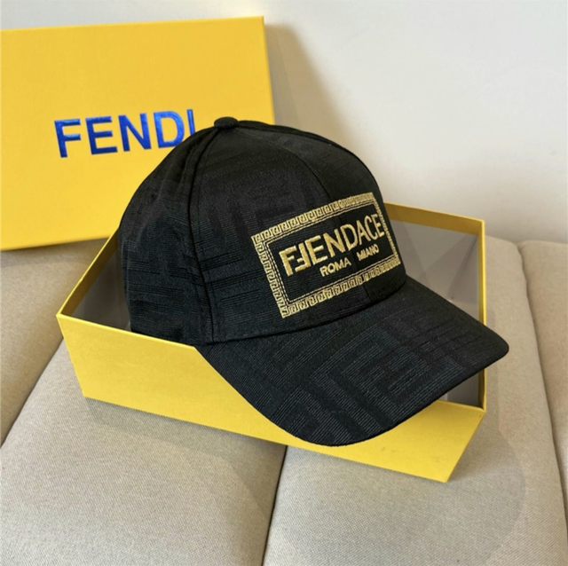 Casquettes F