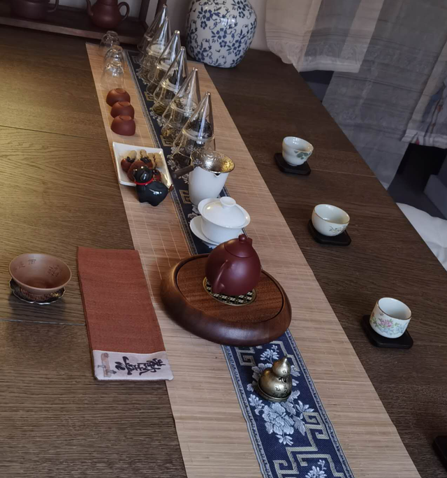 Daily Host Tea - Open Tea Session